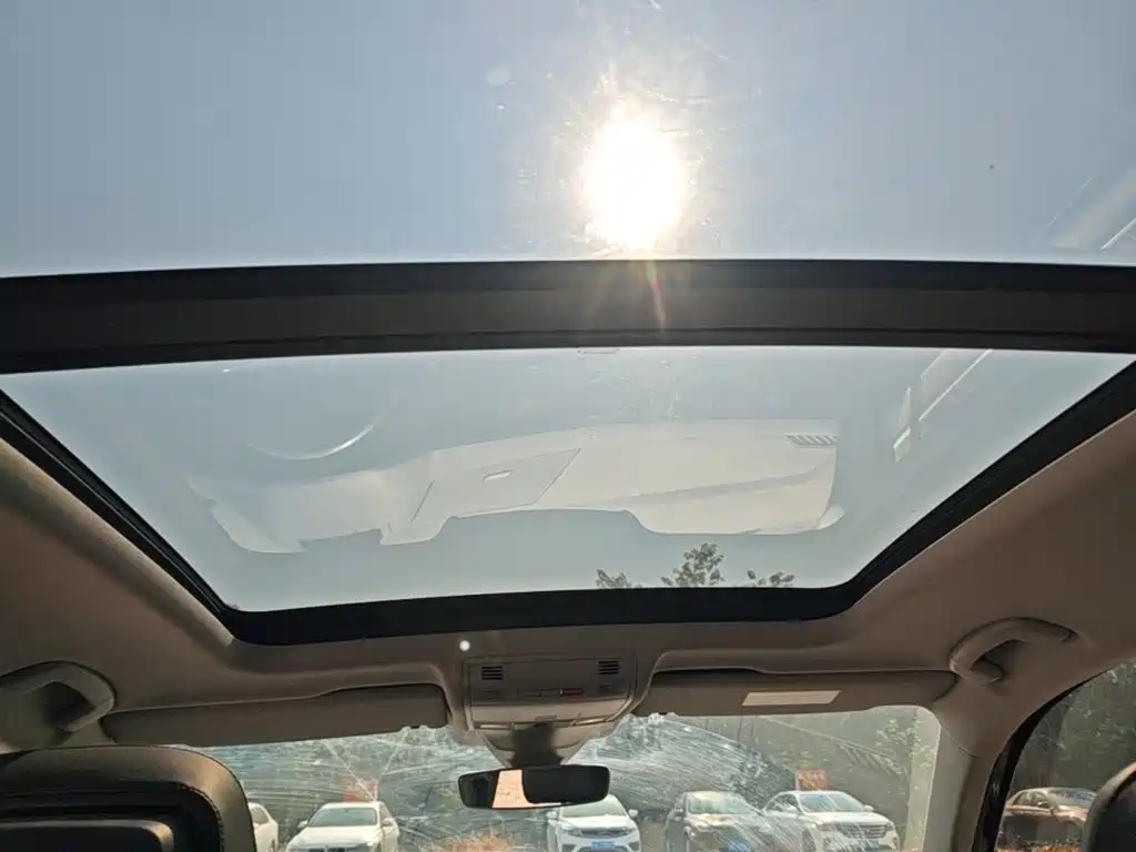 Volkswagen Tiguan — миниатюра 18