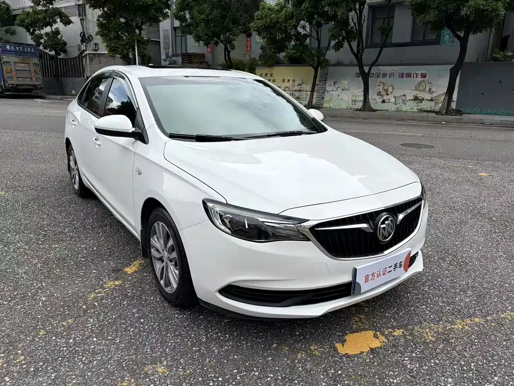 Buick Excelle — миниатюра 3