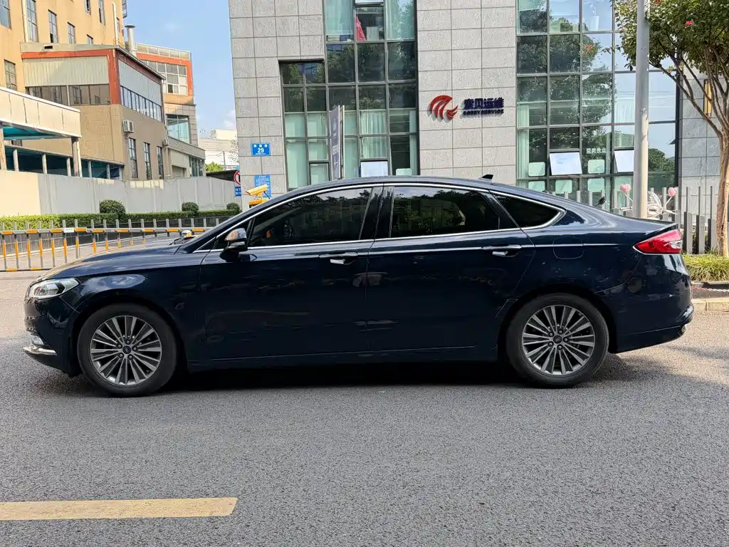 Ford Mondeo — миниатюра 3