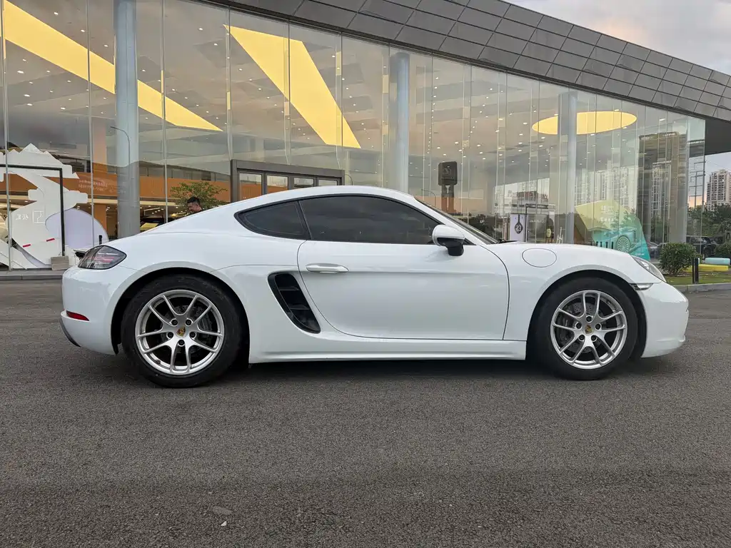 Porsche 718 — миниатюра 9