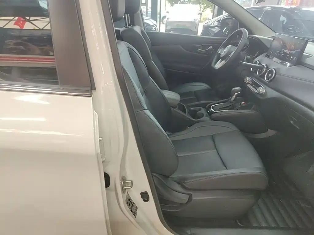 Nissan Qashqai — миниатюра 25
