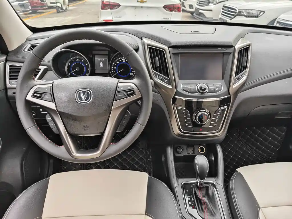 Changan CS35 — миниатюра 5