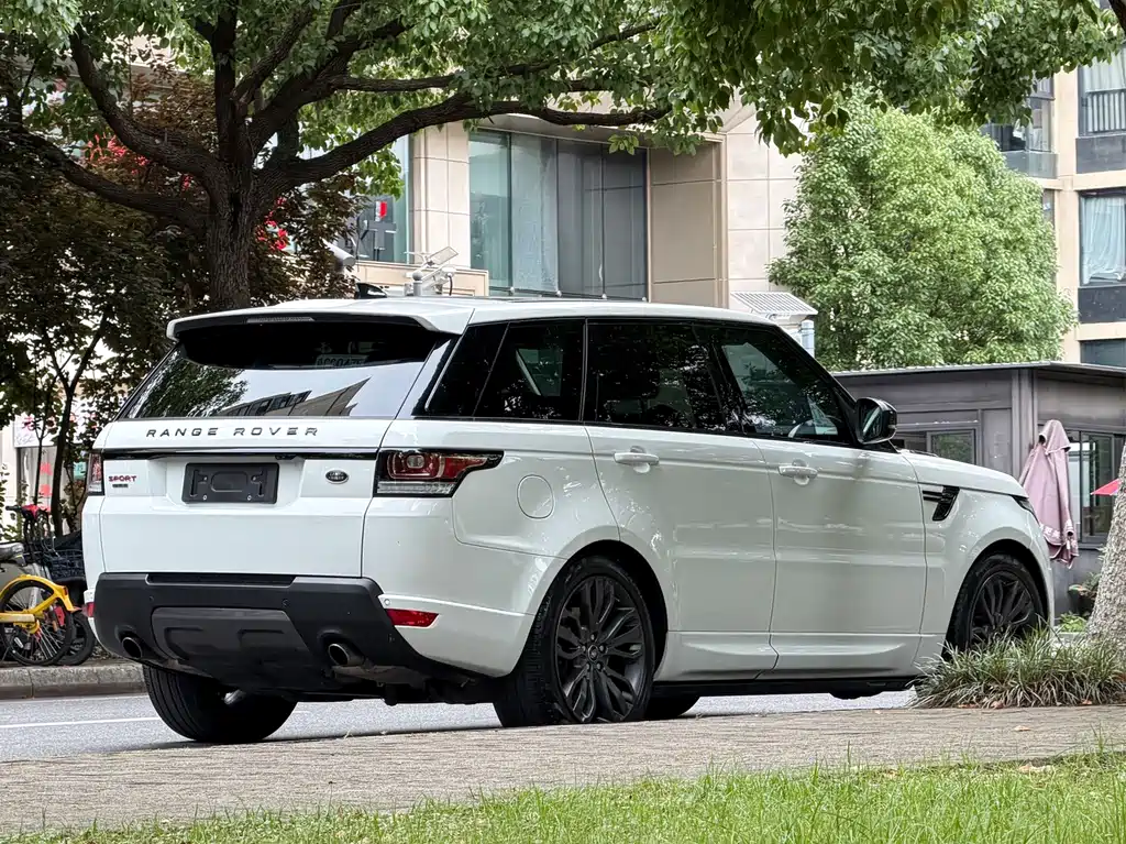 Land Rover Sport — миниатюра 5
