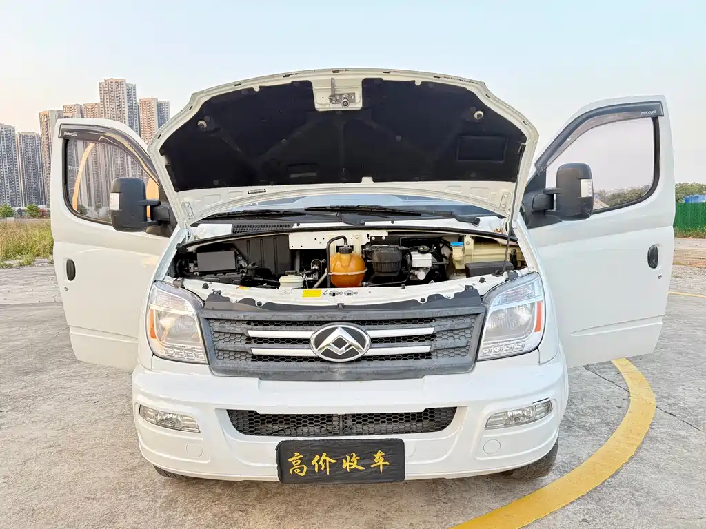 SAIC MAXUS XINTU V80