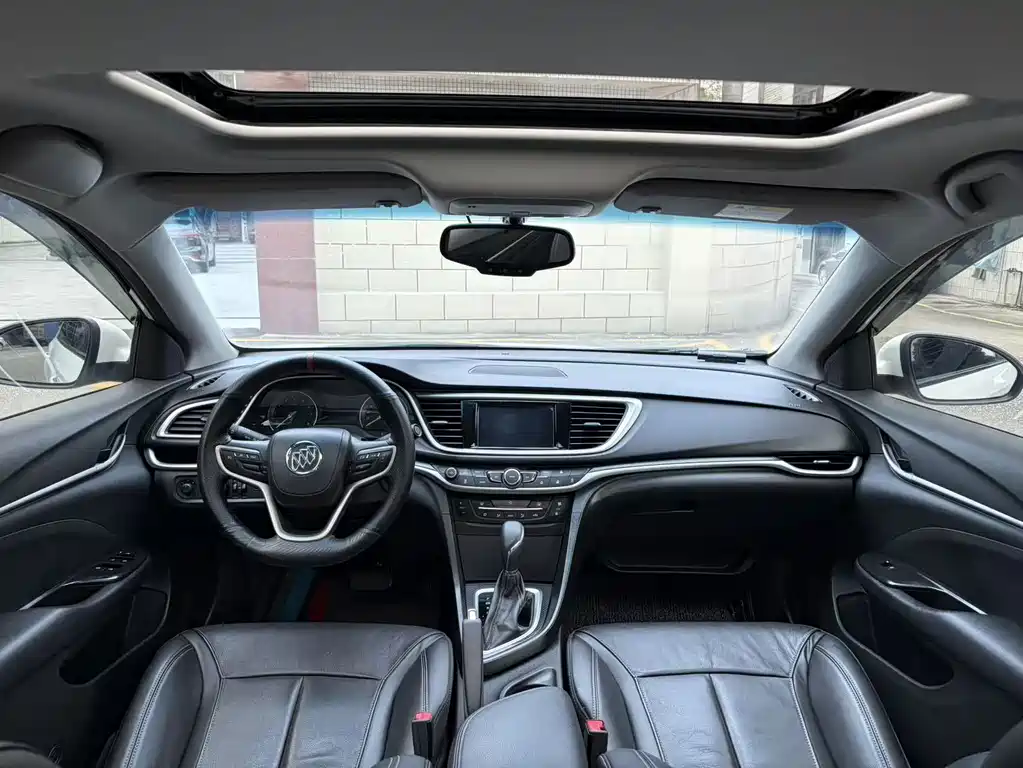 Buick Excelle — миниатюра 10