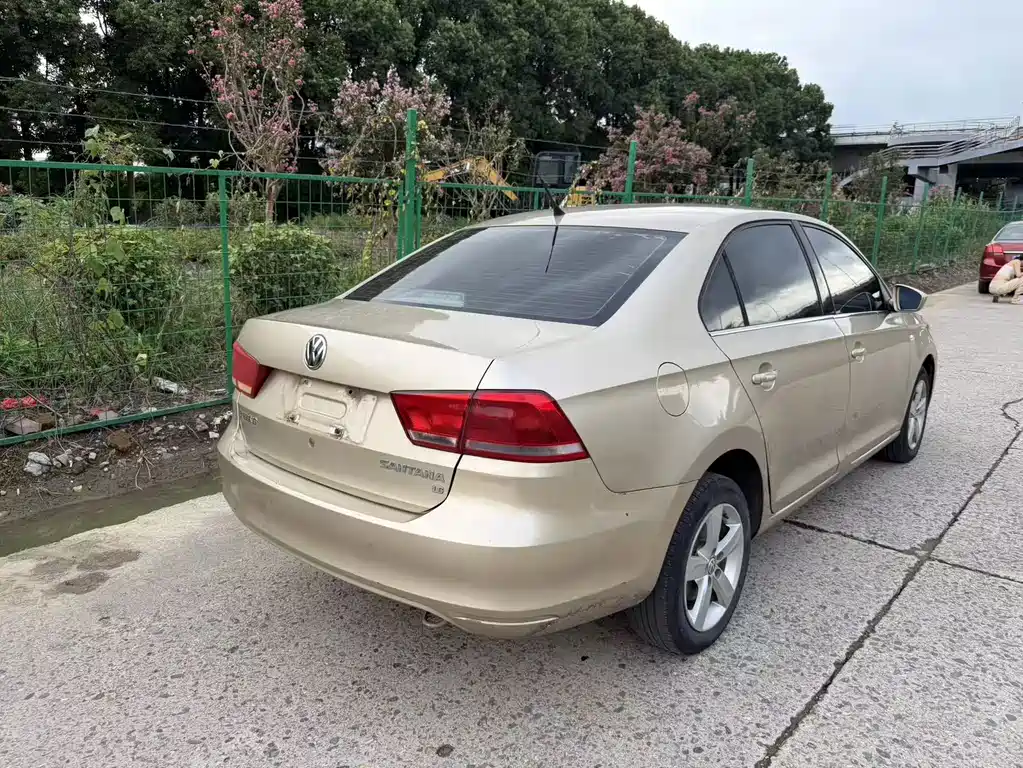 Volkswagen Santana — миниатюра 13