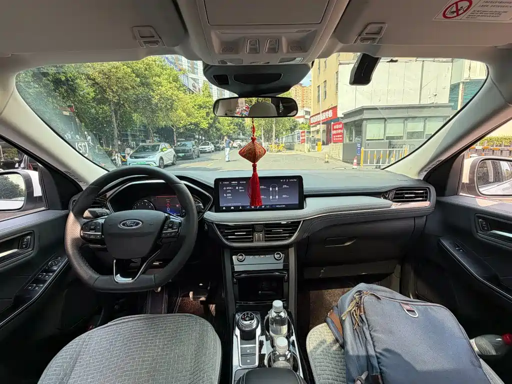 Ford Escape — миниатюра 13