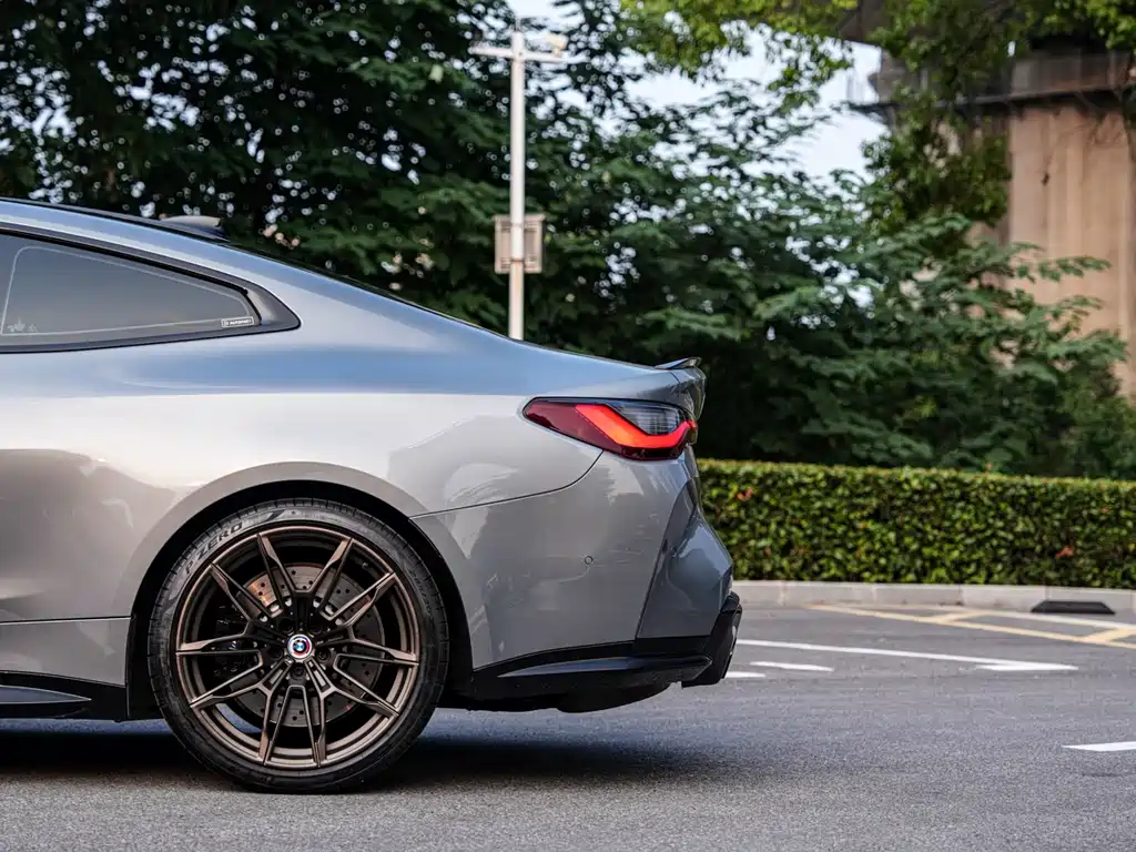 BMW M4 2022 M4