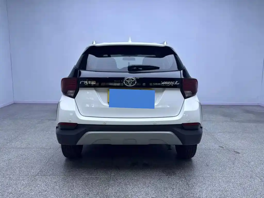 Toyota Yaris L — миниатюра 7