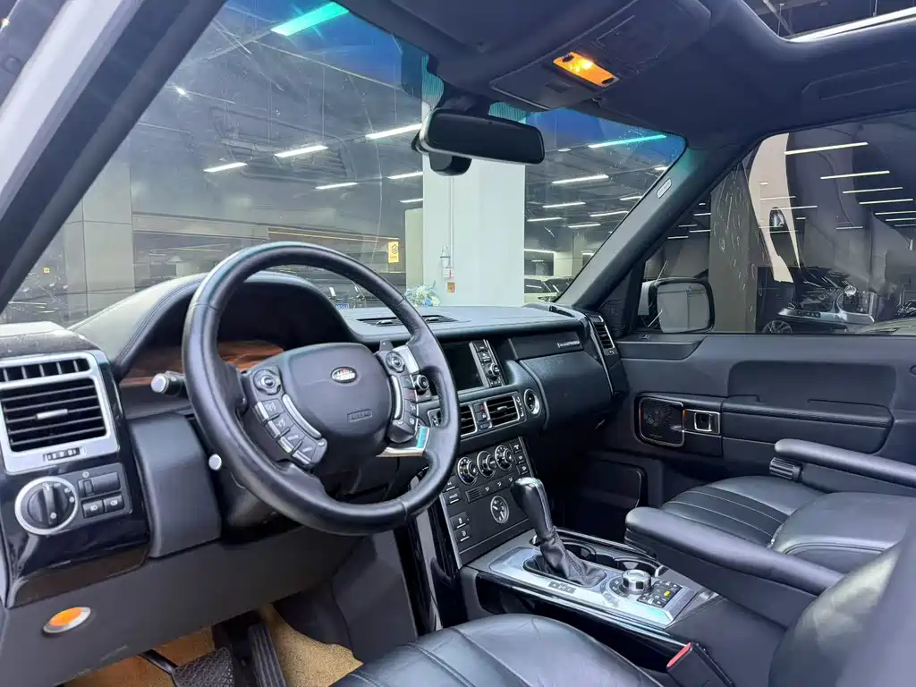 Land Rover Range Rover 5.0 NA V8, фото 4