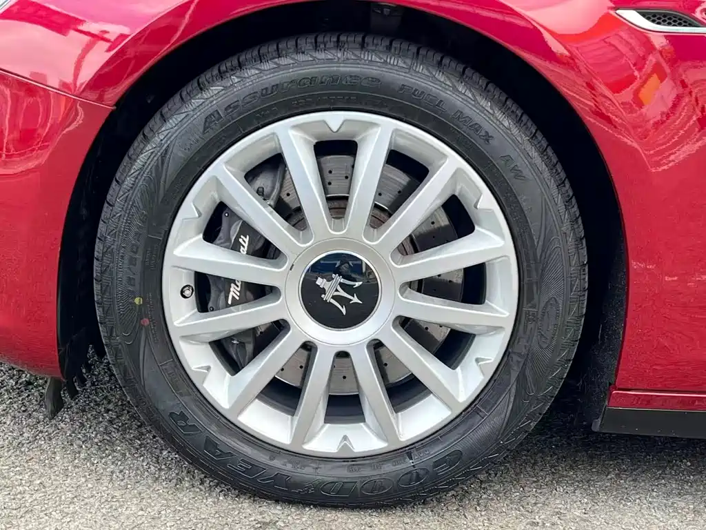 Maserati Ghibli — миниатюра 12