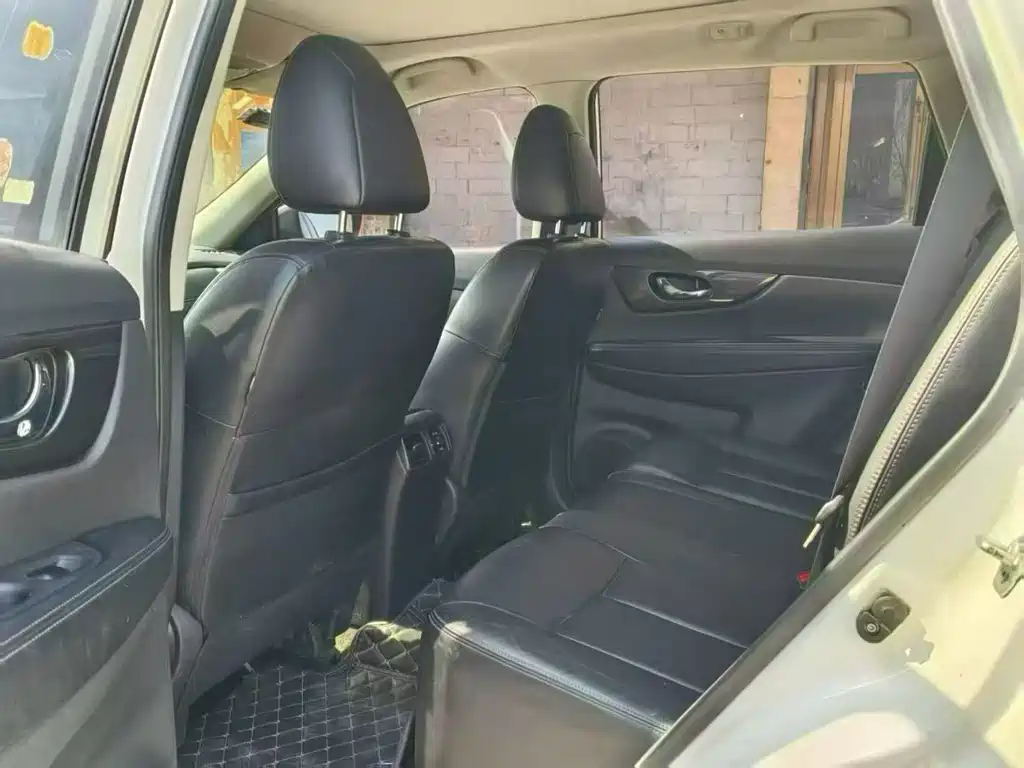 Nissan X-Trail — миниатюра 9