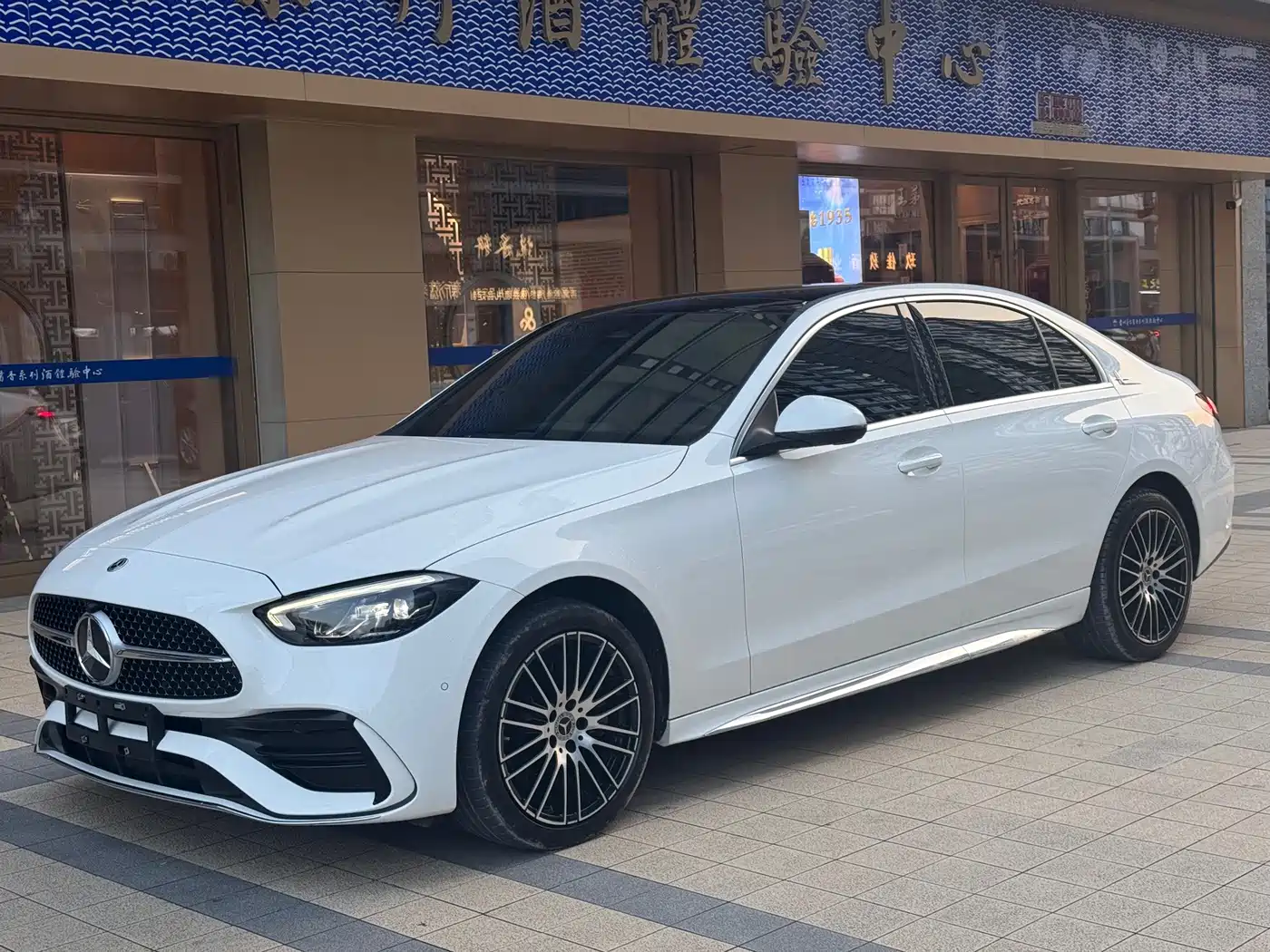奔驰C级 2023款 C 260 L 运动版 2023