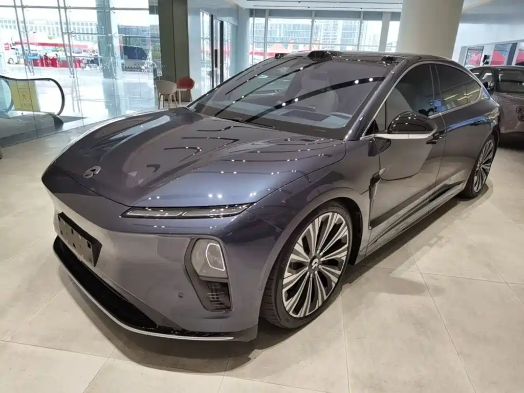 NIO ET9