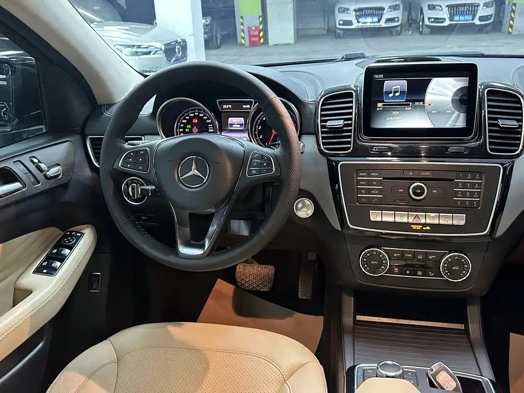 Mercedes-Benz GLE 2015 GLE 320 4MATIC SUV