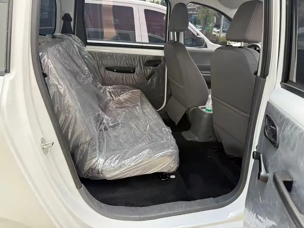 Wuling Hongguang EV — миниатюра 5