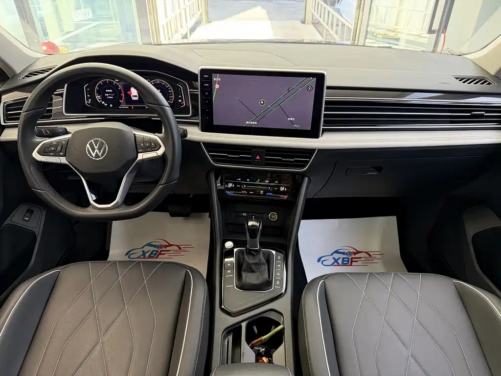 Volkswagen Tiguan L — миниатюра 5