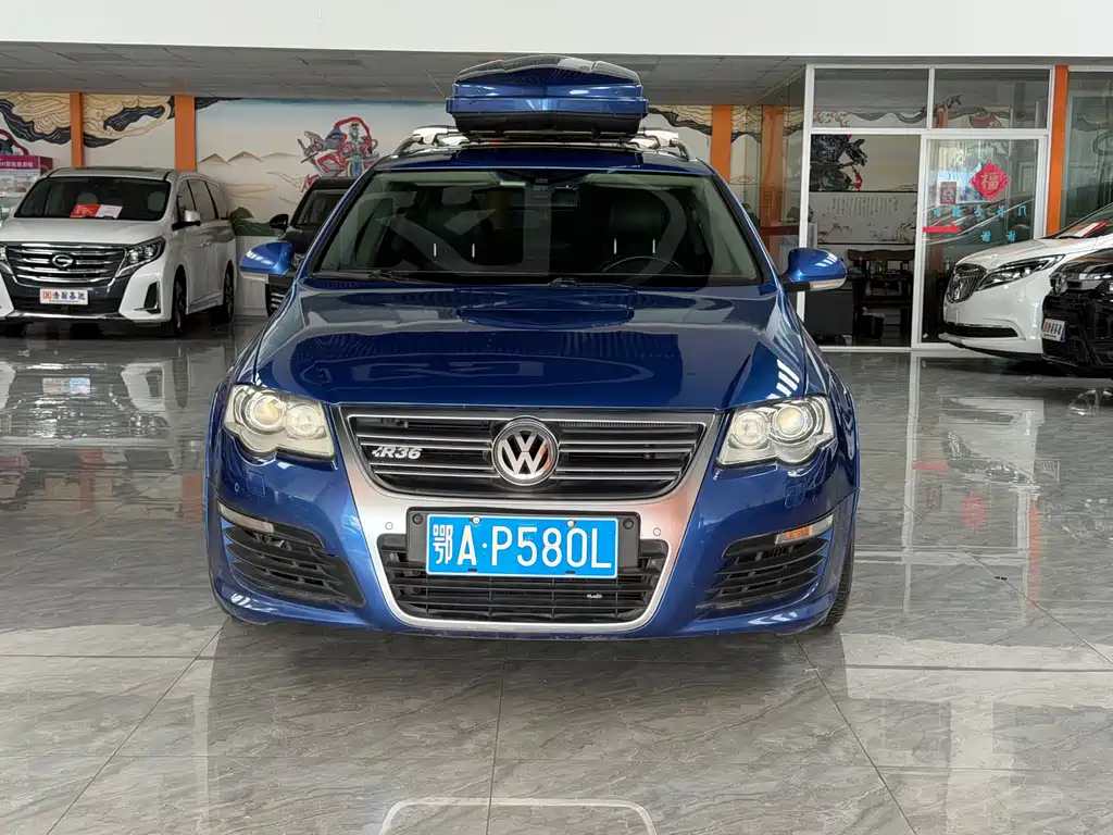 Volkswagen Passat 2008 R36