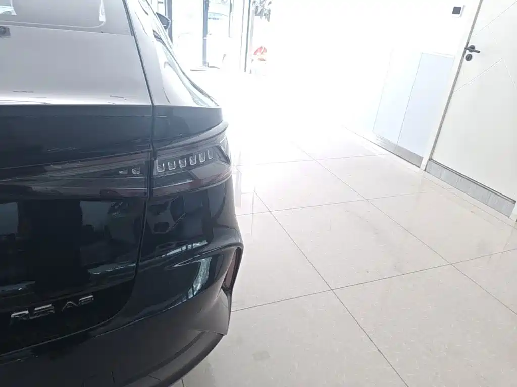 Fulwin Fengyun A8 — миниатюра 8