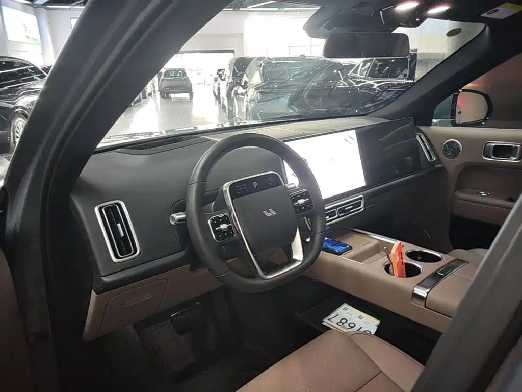 Li Auto Li L8 — миниатюра 10