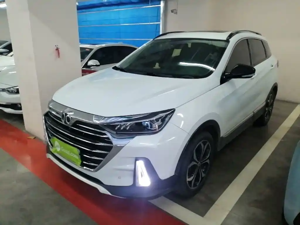 BAIC Zhixing — миниатюра 2