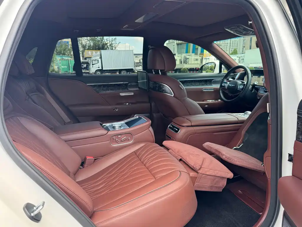 Genesis G90 — миниатюра 14