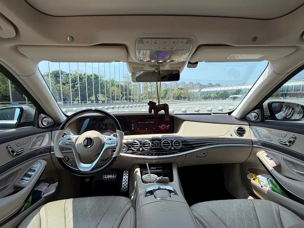 Mercedes-Benz S-Class — миниатюра 7