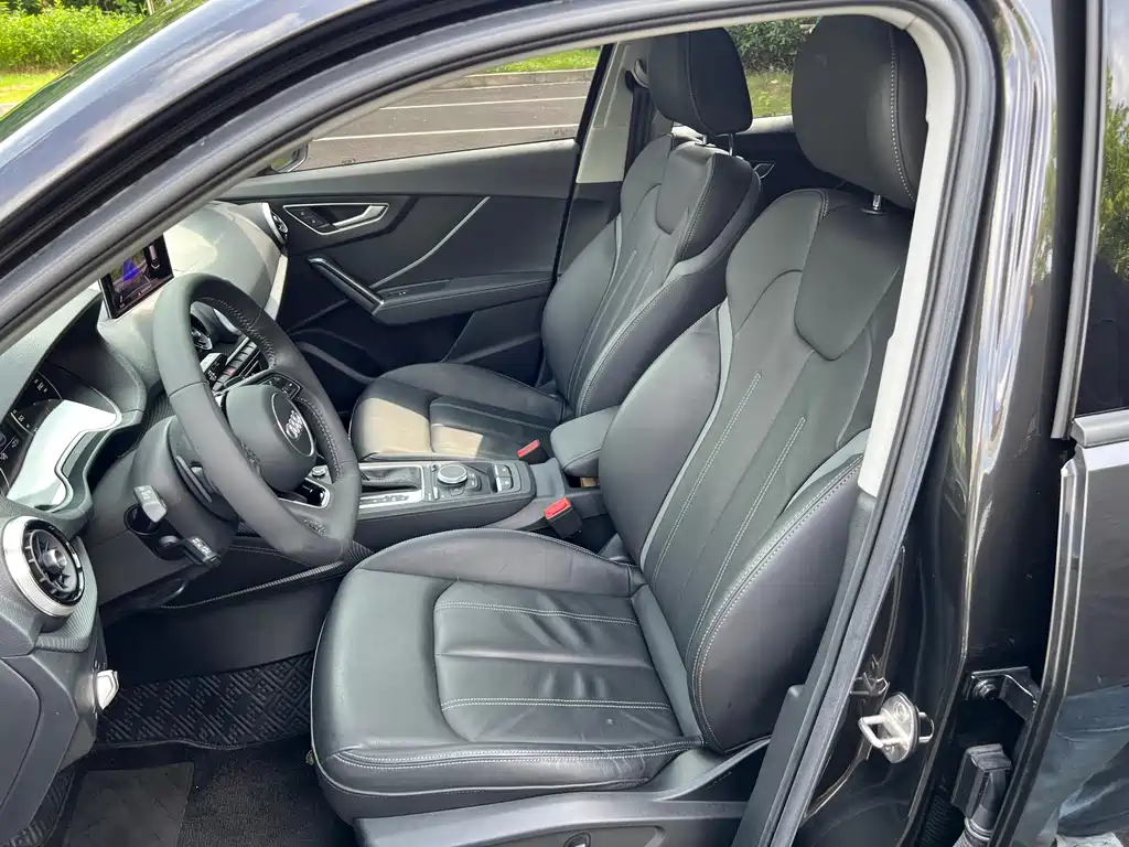 Audi Q2L — миниатюра 5