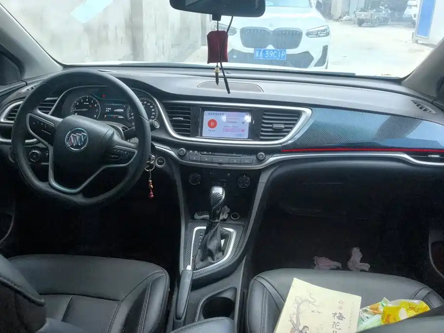 Buick Excelle — миниатюра 12