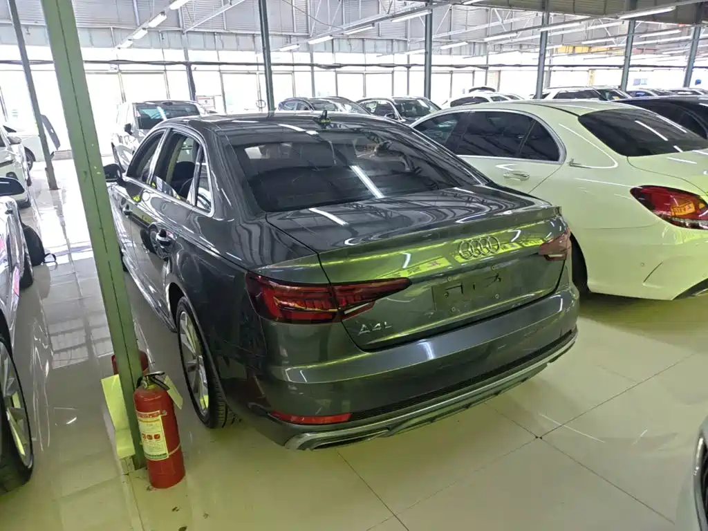 Audi A4L — миниатюра 5