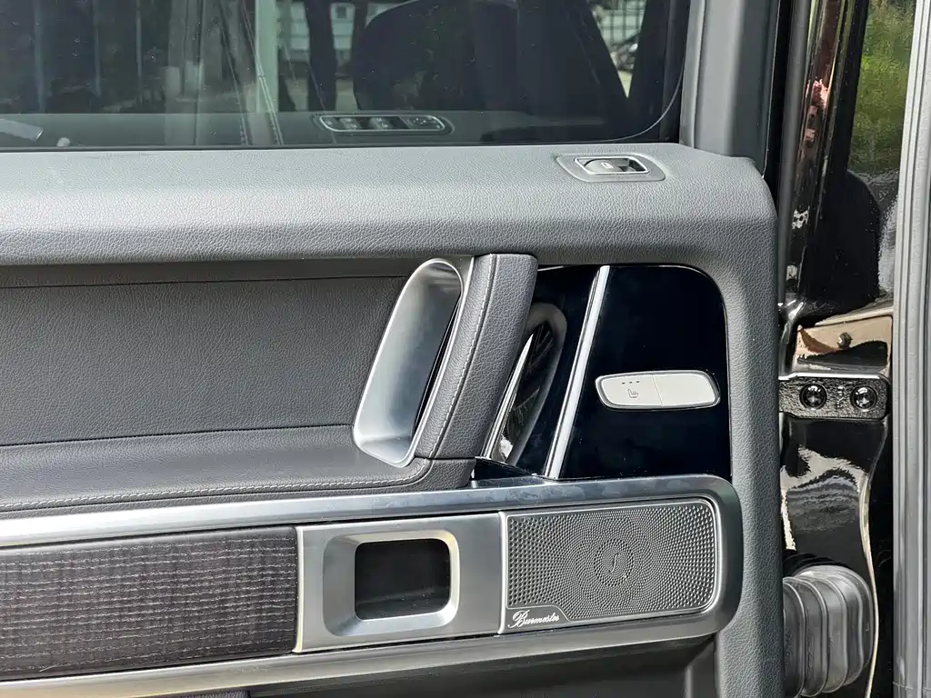 Mercedes-Benz G-Class — миниатюра 18