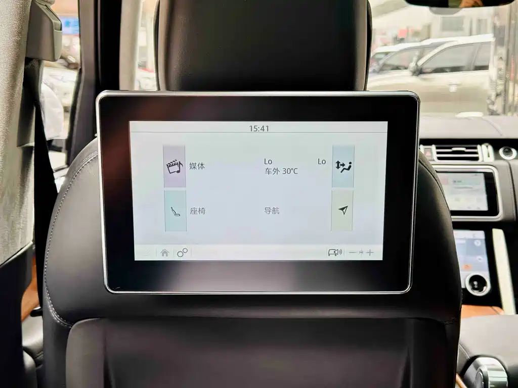 Land Rover Range Rover — миниатюра 15