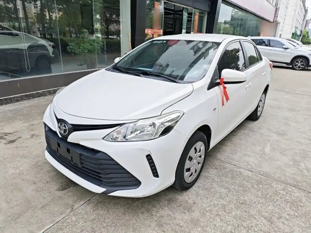 Toyota Vios — миниатюра 2