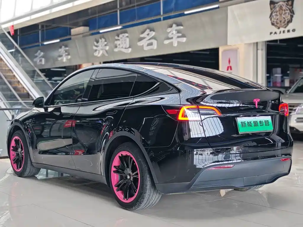 Tesla Model Y — фотографии объявления, Фото 6