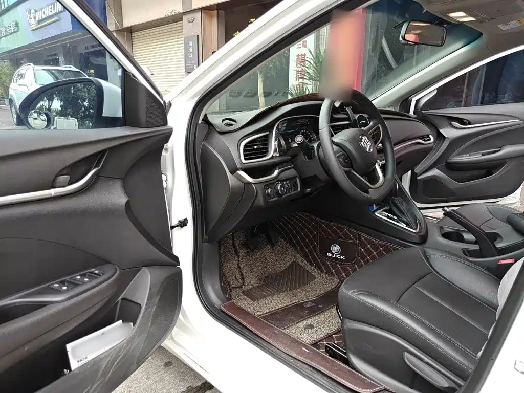 Buick Excelle — миниатюра 14