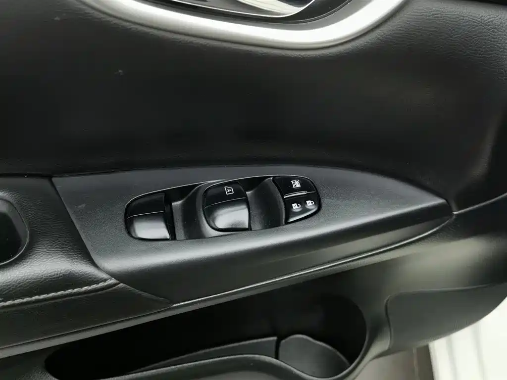 Nissan Sylphy 2022 1.6XL CVT Luxury