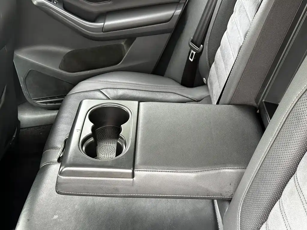 Volkswagen Sagitar — миниатюра 23