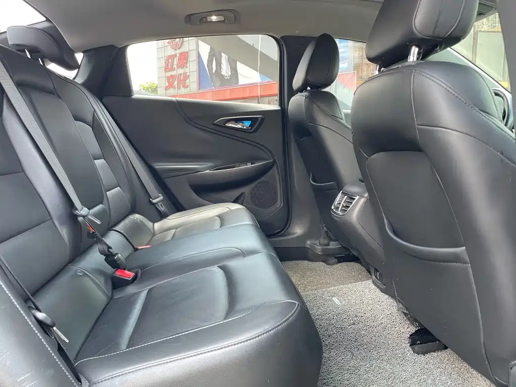 Chevrolet Malibu XL — миниатюра 13