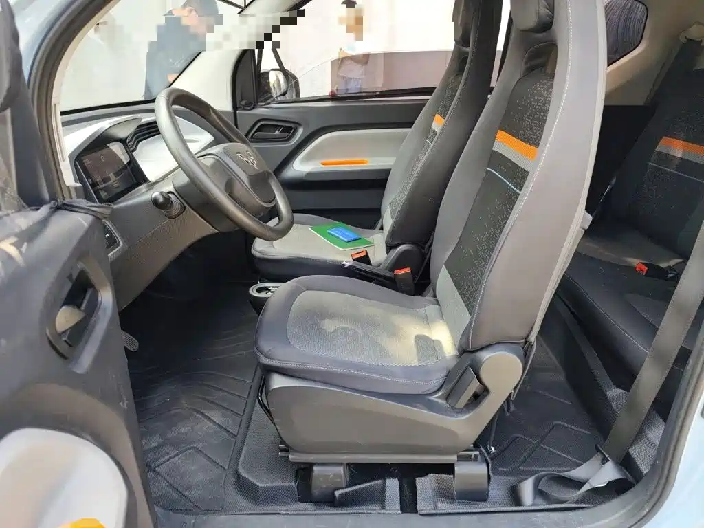 Wuling MINIEV — миниатюра 11