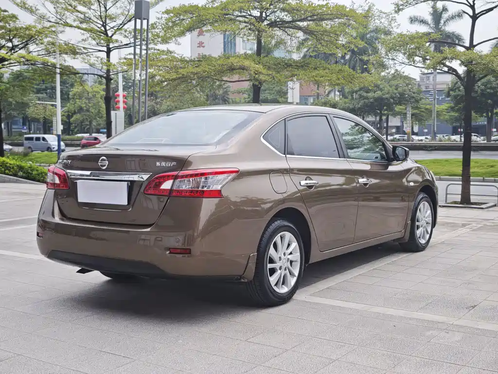 Nissan Sylphy — миниатюра 4