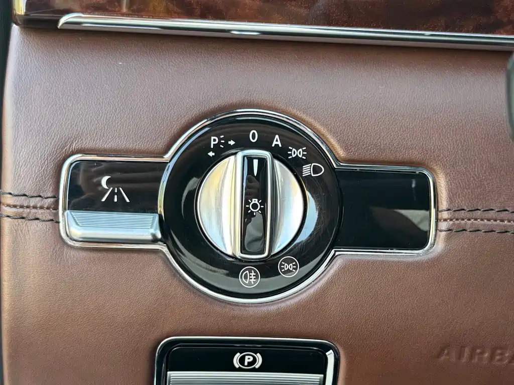 Mercedes-Benz S-Class — миниатюра 16