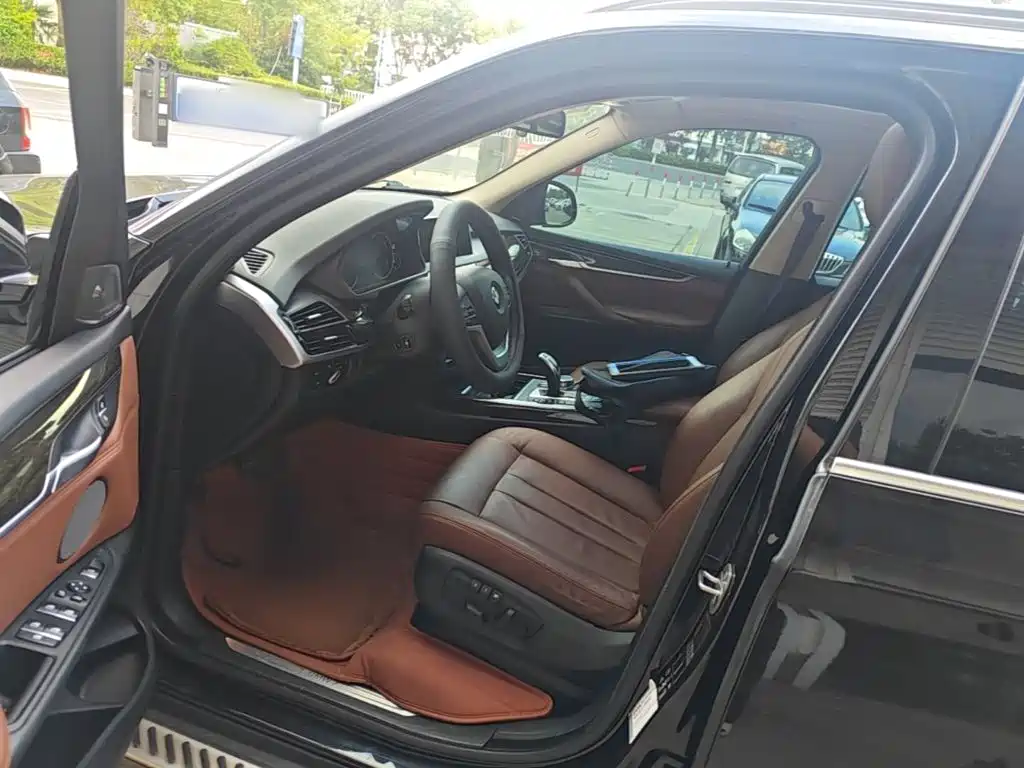 BMW X5 (Import) — миниатюра 15
