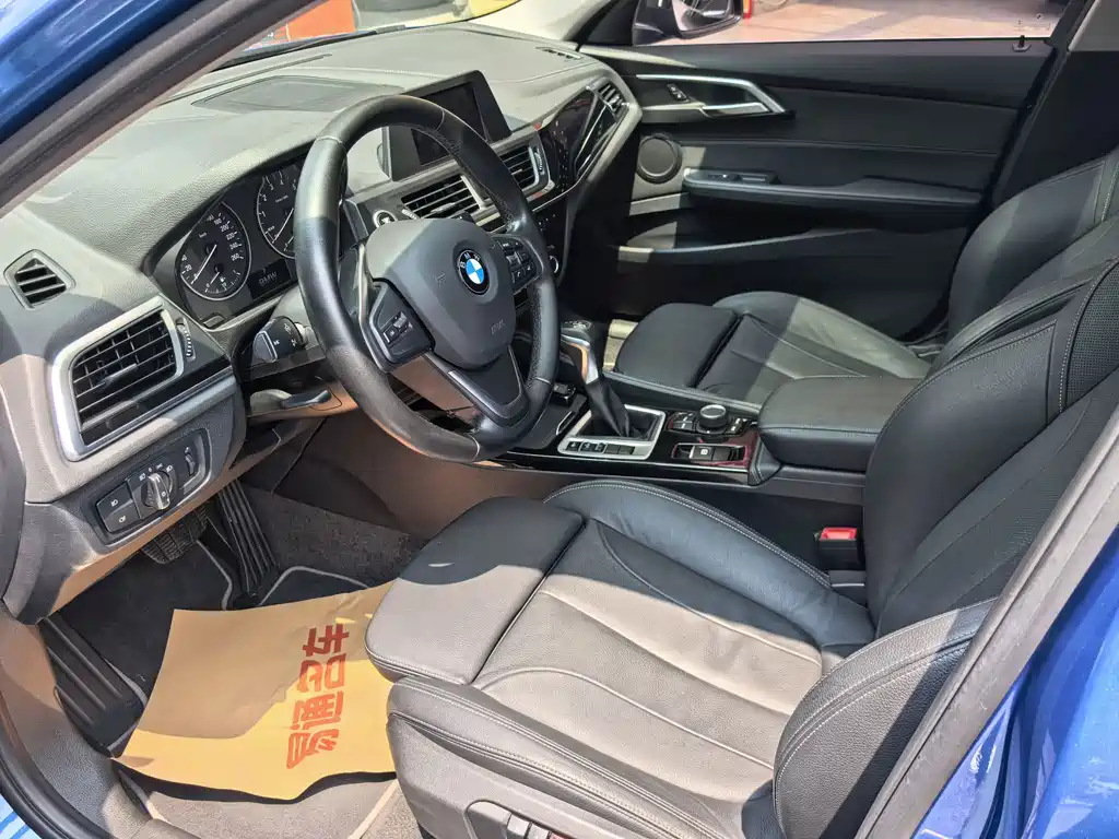 BMW 1 Series — миниатюра 10