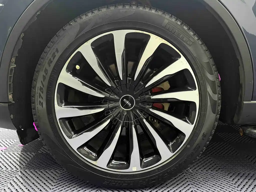 Lincoln Aviator — миниатюра 5