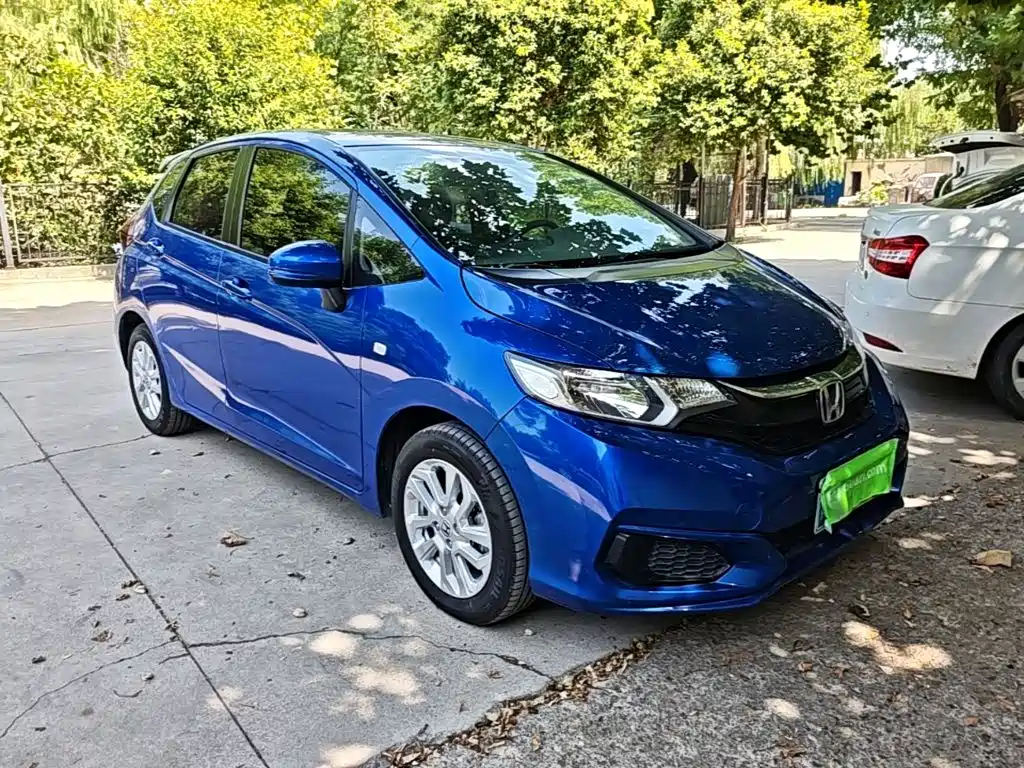 Honda Fit — миниатюра 4