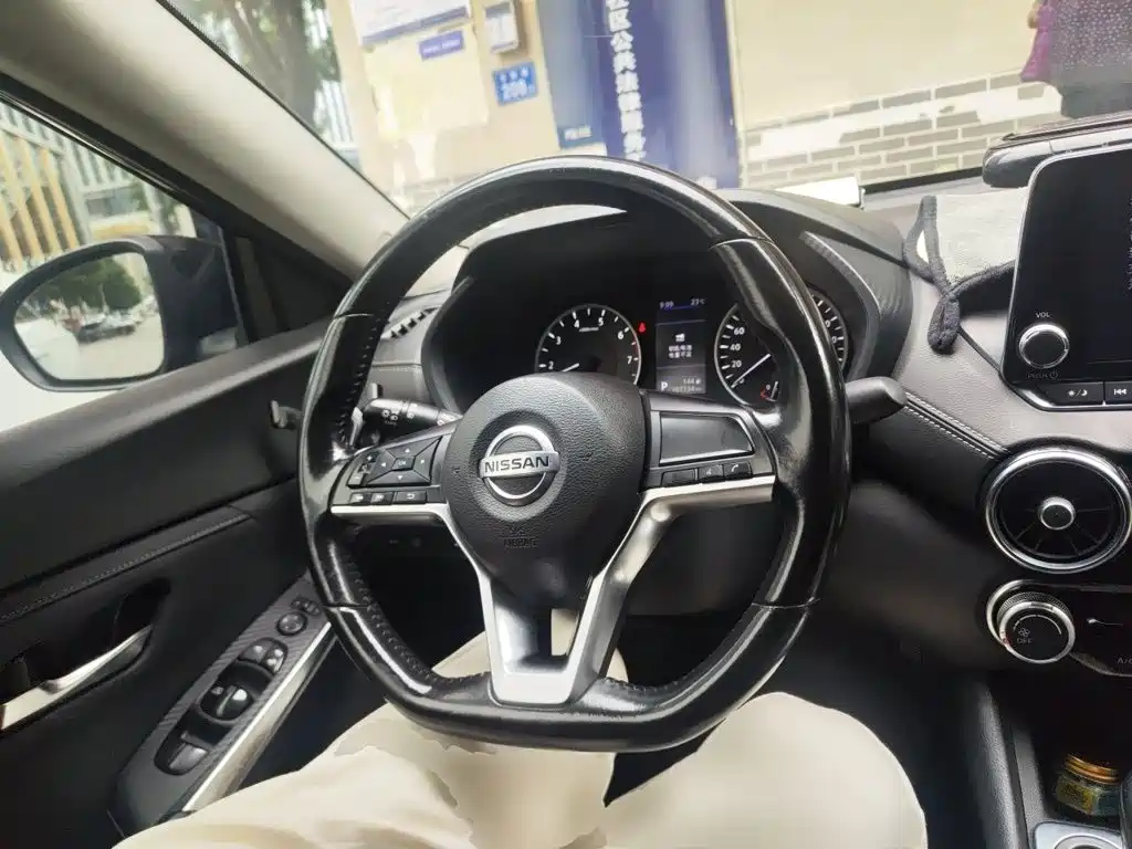 Nissan Sylphy — миниатюра 6
