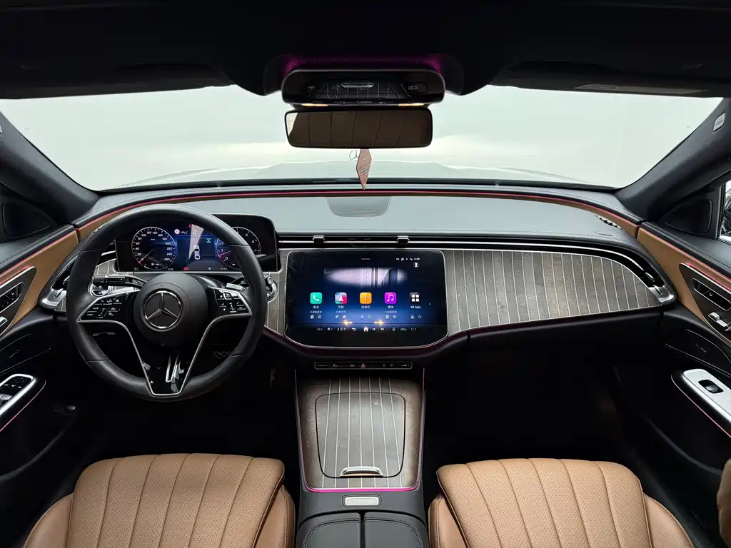 Mercedes-Benz E-Class E 2025 E 300 L Fashion