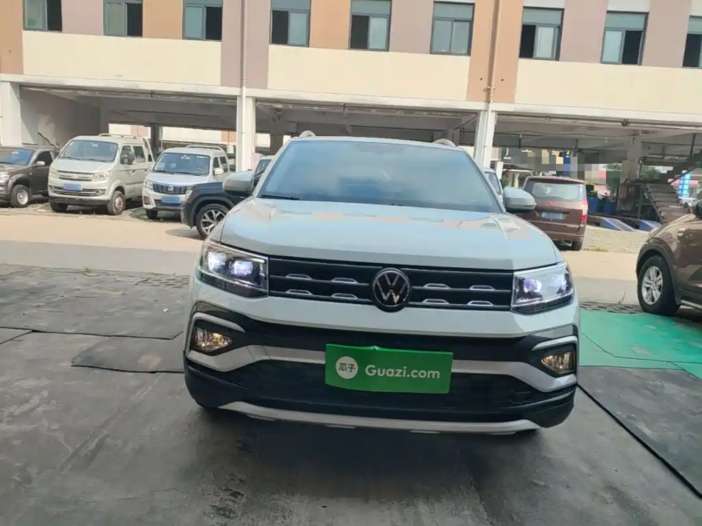 Volkswagen T-Cross — миниатюра 3