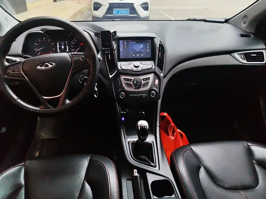 Chery Arrizo 5 — миниатюра 12