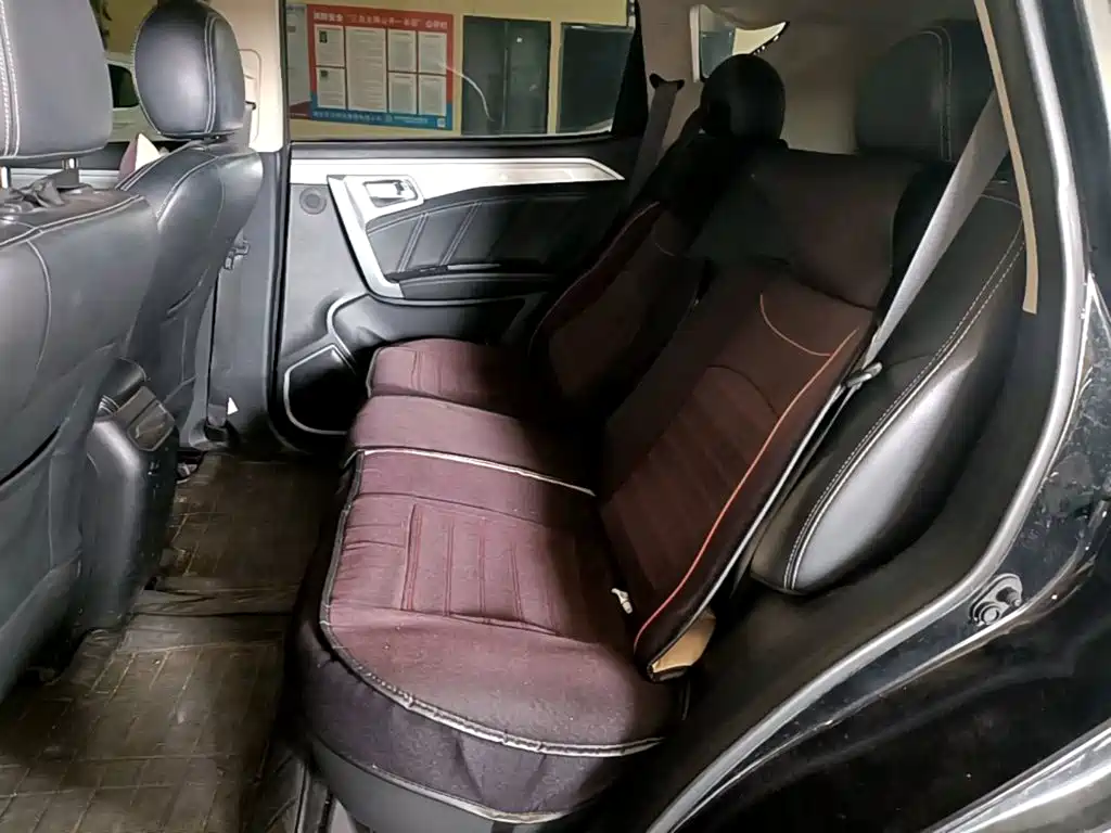 Geely Vision X6 — миниатюра 17
